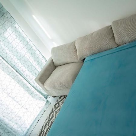 Studio Meuble Avec Terrasse Port-de-Bouc Εξωτερικό φωτογραφία